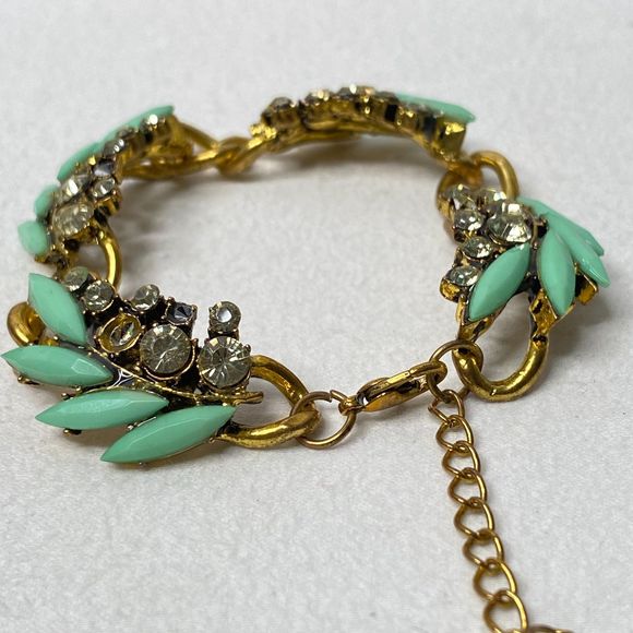 Chain Bracelet Mint Green Marquise Stone Clear Rhinestones In Gold Tone Links - Picture 3 of 10